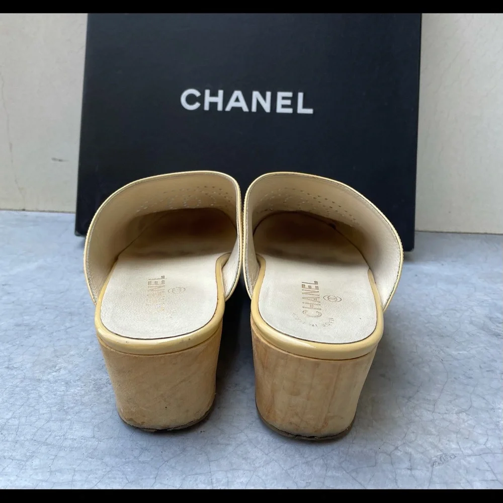 CHANEL Yellow Patent Leather Mules with Black Cap Toe